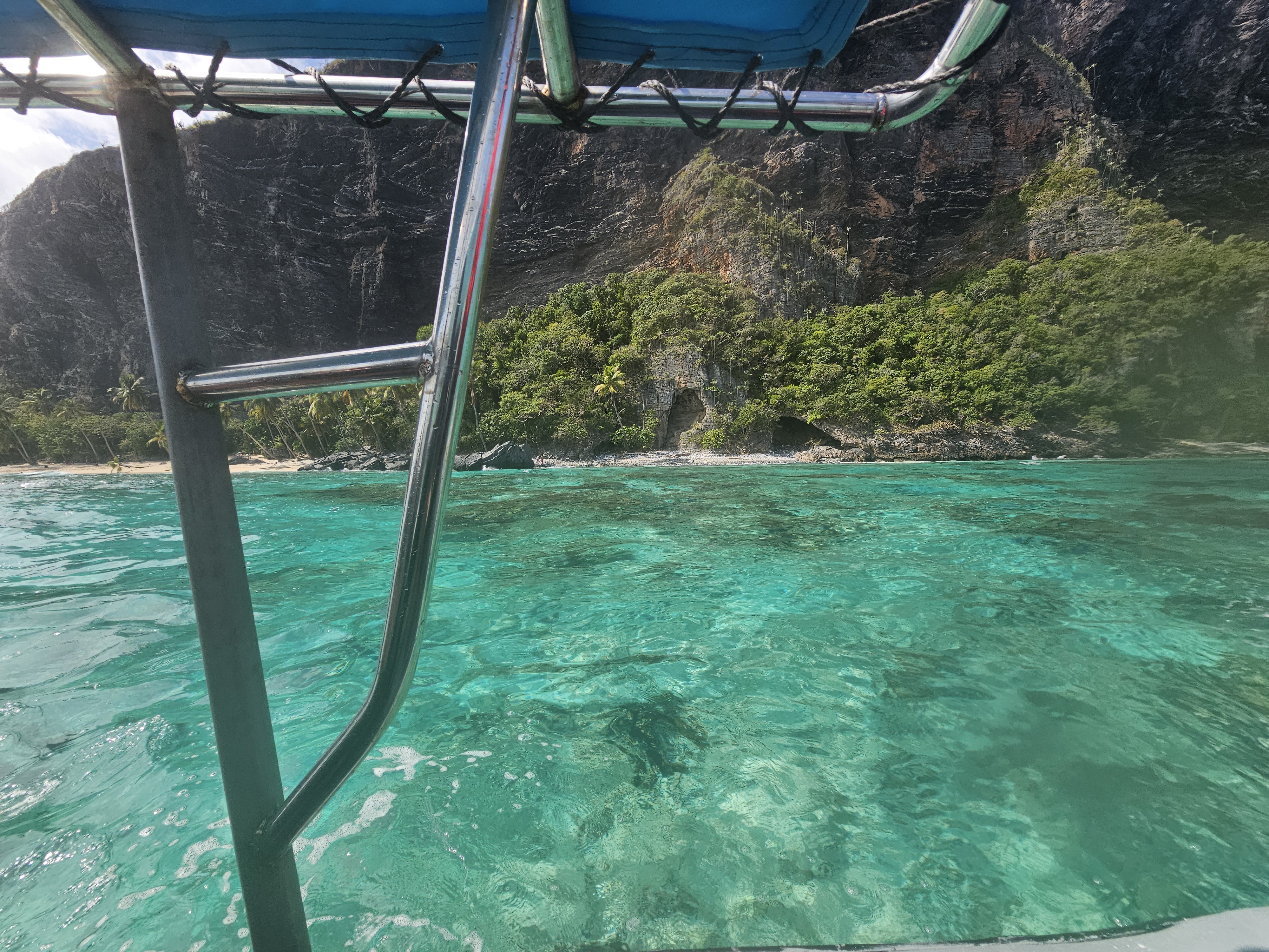 Discover secret coves and hidden gems along the coastline